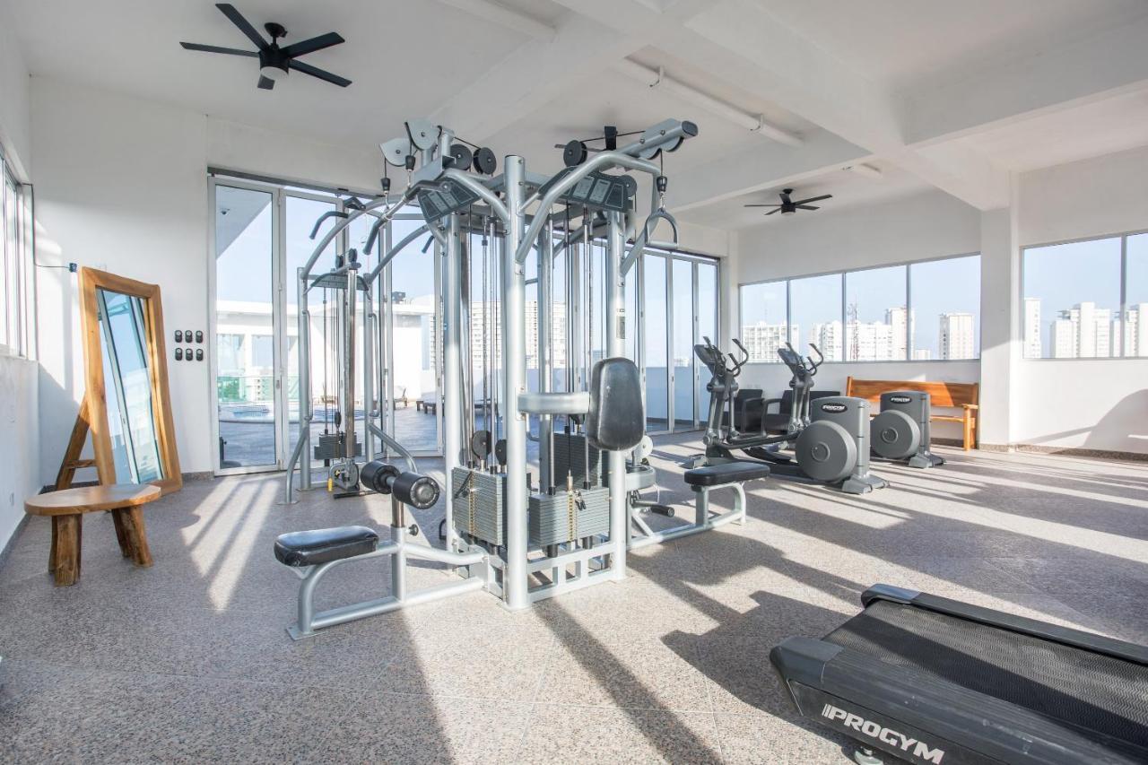 Capital O Cancun Ocean View, كانكون المظهر الخارجي الصورة The gym at the hotel